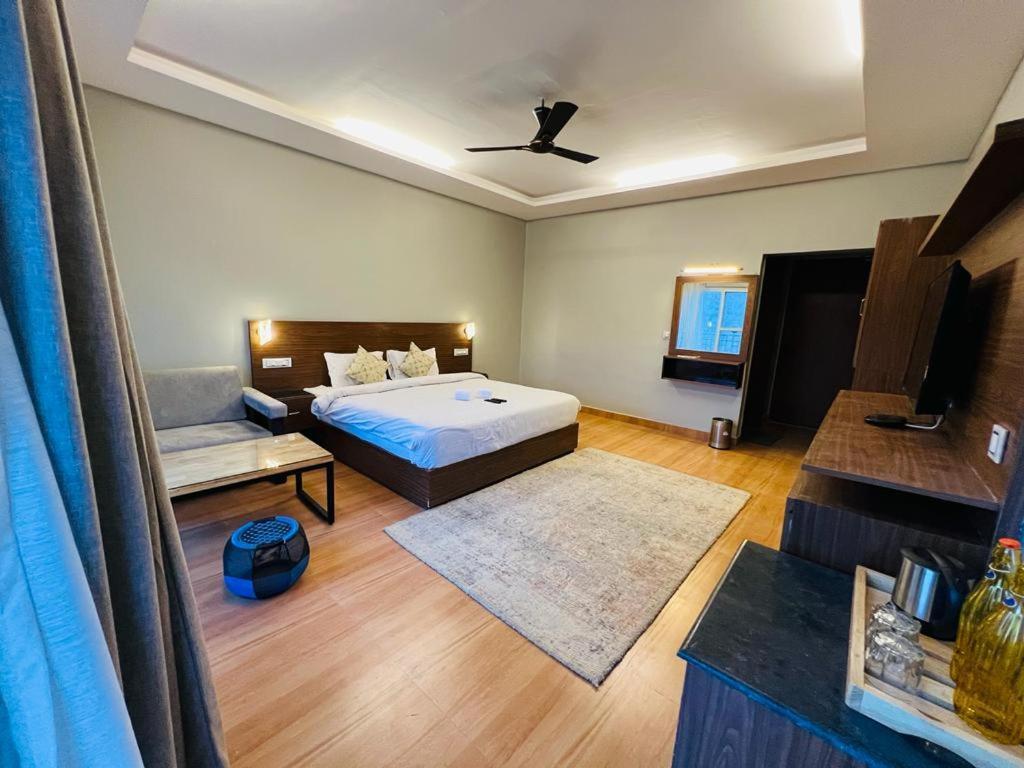 Hotel The Foresta By Orchid Hospitality & Holidays Mukteshwar Esterno foto