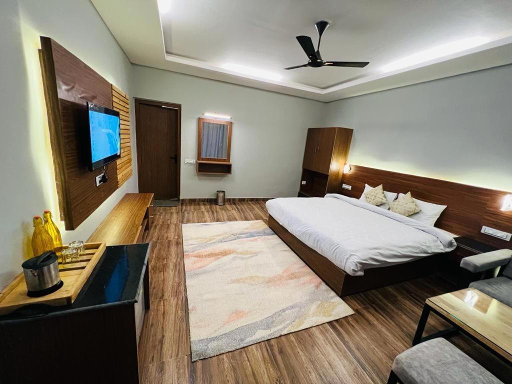 Hotel The Foresta By Orchid Hospitality & Holidays Mukteshwar Esterno foto